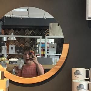 Meet your Posher, Elliot